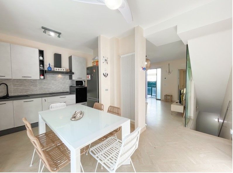 Haus in Viareggio, Italien, 133 m² - Foto 3