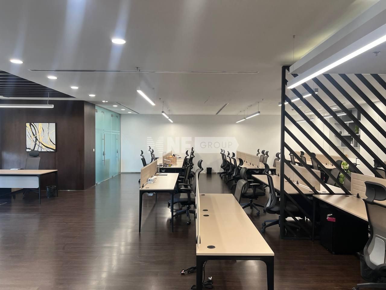 Office in Dubai, UAE, 1 055.52 m² - picture 4