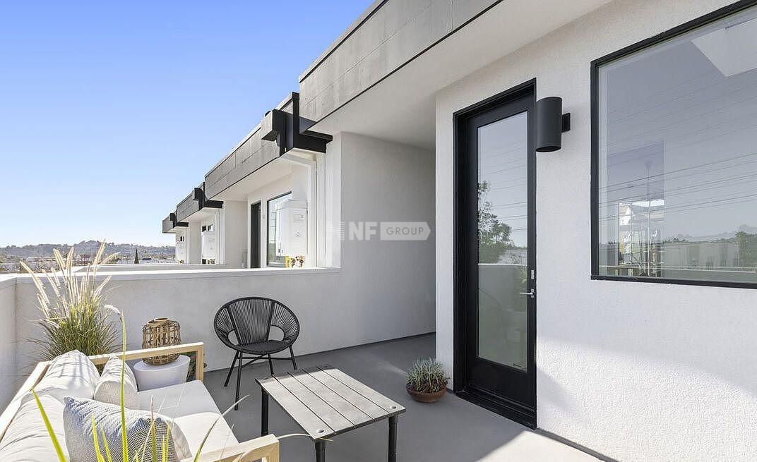 Maison à Los Angeles, États-Unis, 161 m² - image 2