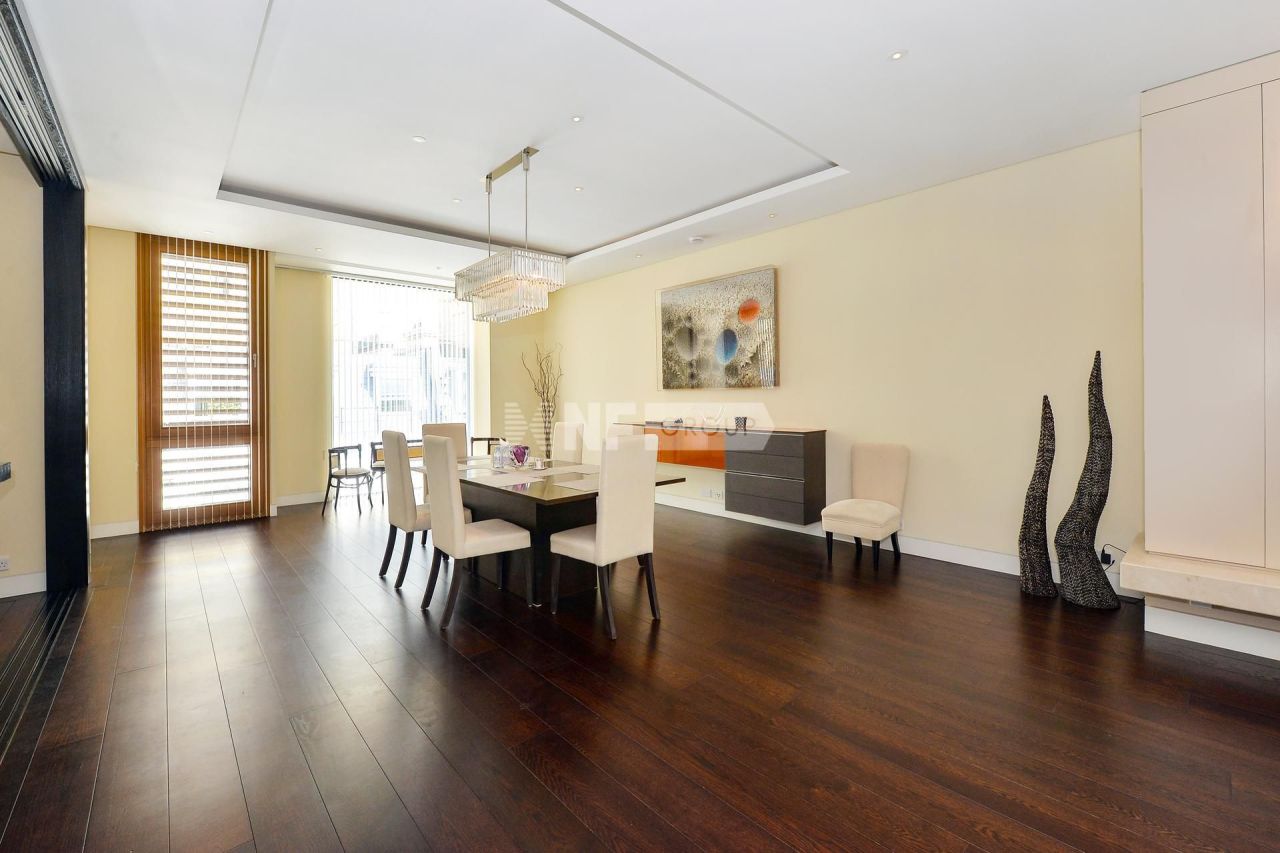 Piso en Londres, Reino Unido, 367.2 m² - imagen 3