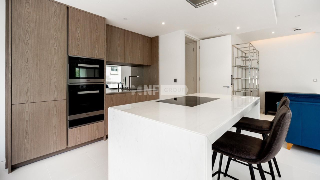 Flat in London, United Kingdom, 94 m² - picture 3