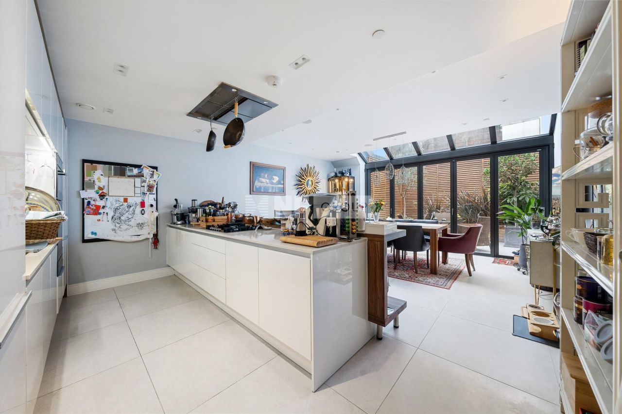 Maison urbaine à Londres, Royaume-Uni, 280 m² - image 3