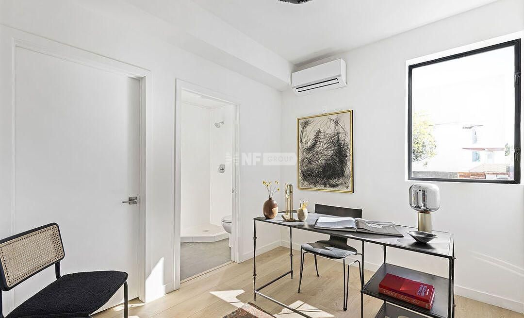 Maison à Los Angeles, États-Unis, 161 m² - image 5