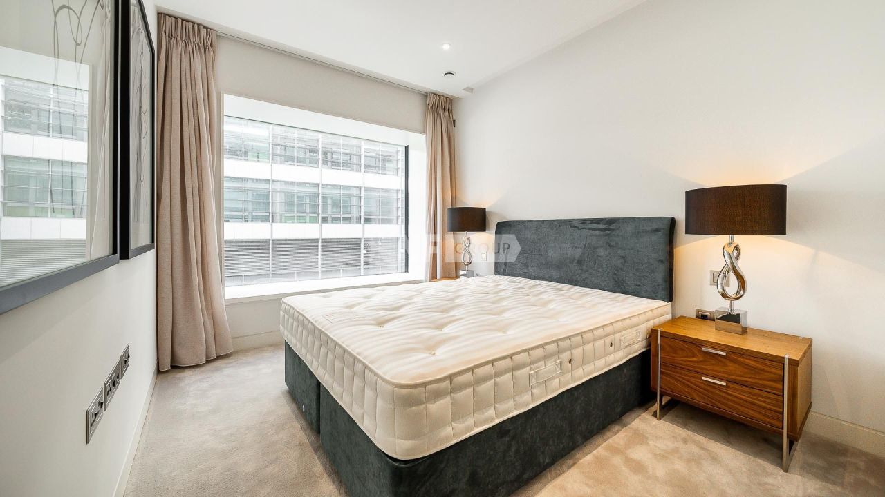 Flat in London, United Kingdom, 94 m² - picture 5