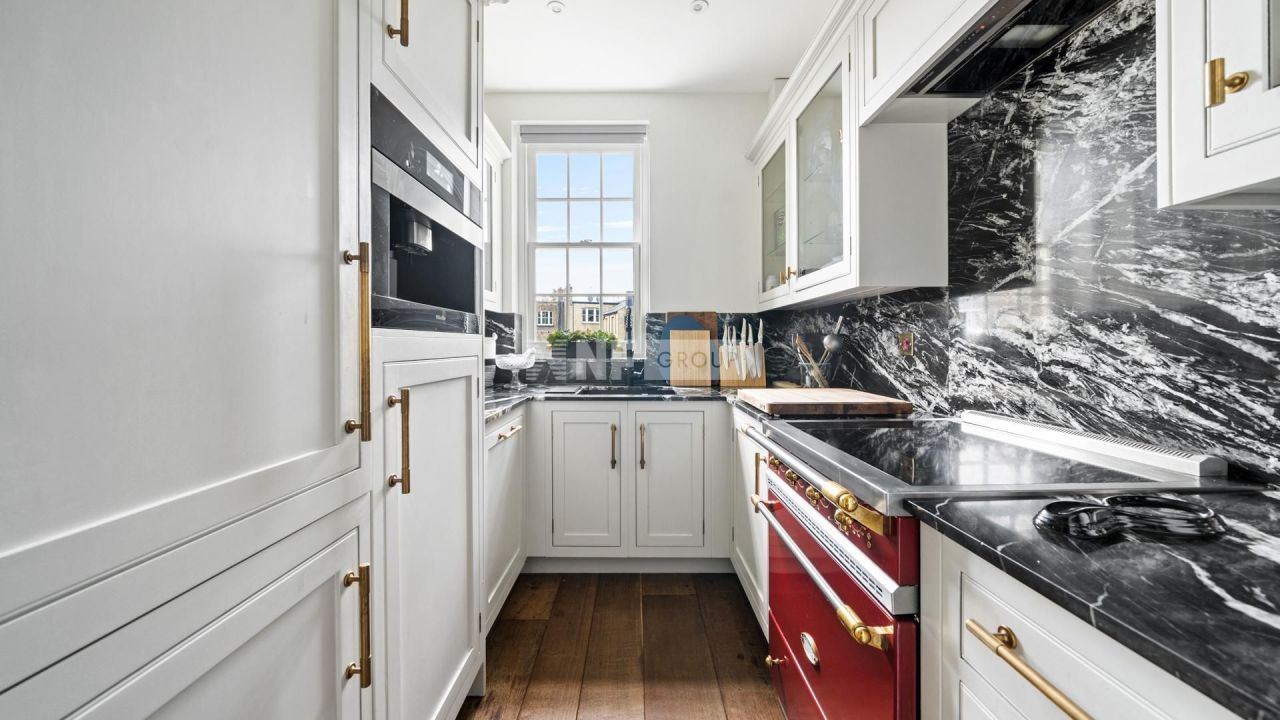 Apartment in London, United Kingdom, 87 m² - picture 11