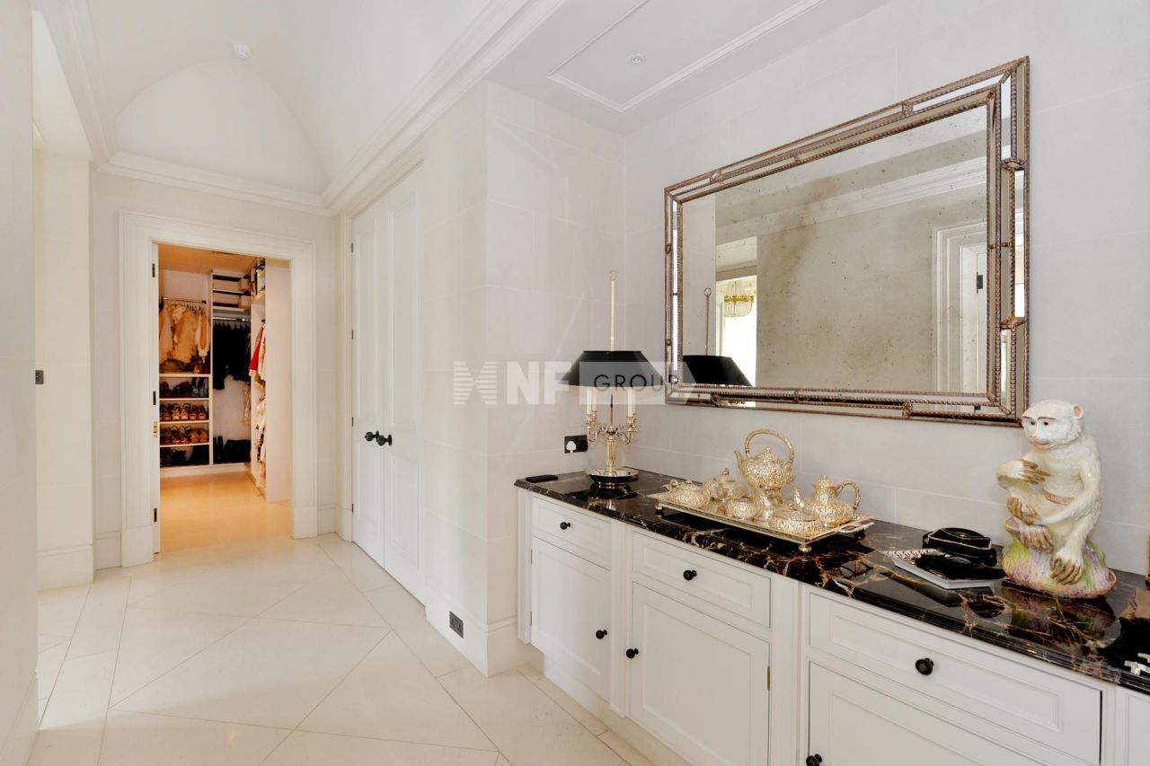 Villa en Londres, Reino Unido, 745.9 m² - imagen 19