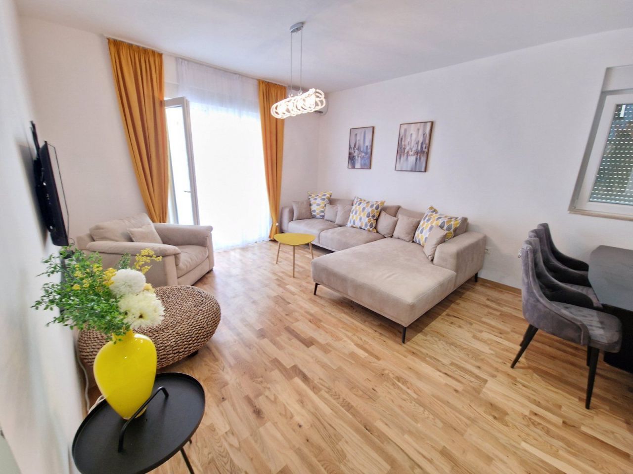 Apartamento en Becici, Montenegro, 48 m² - imagen 1