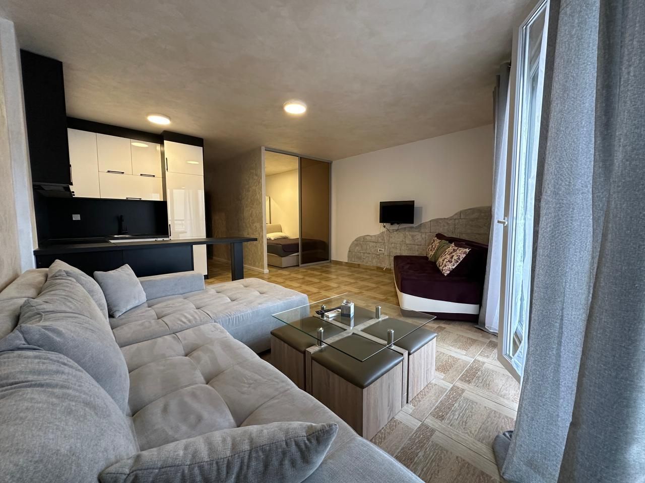 Apartment in Becici, Montenegro, 42 m² - Foto 1