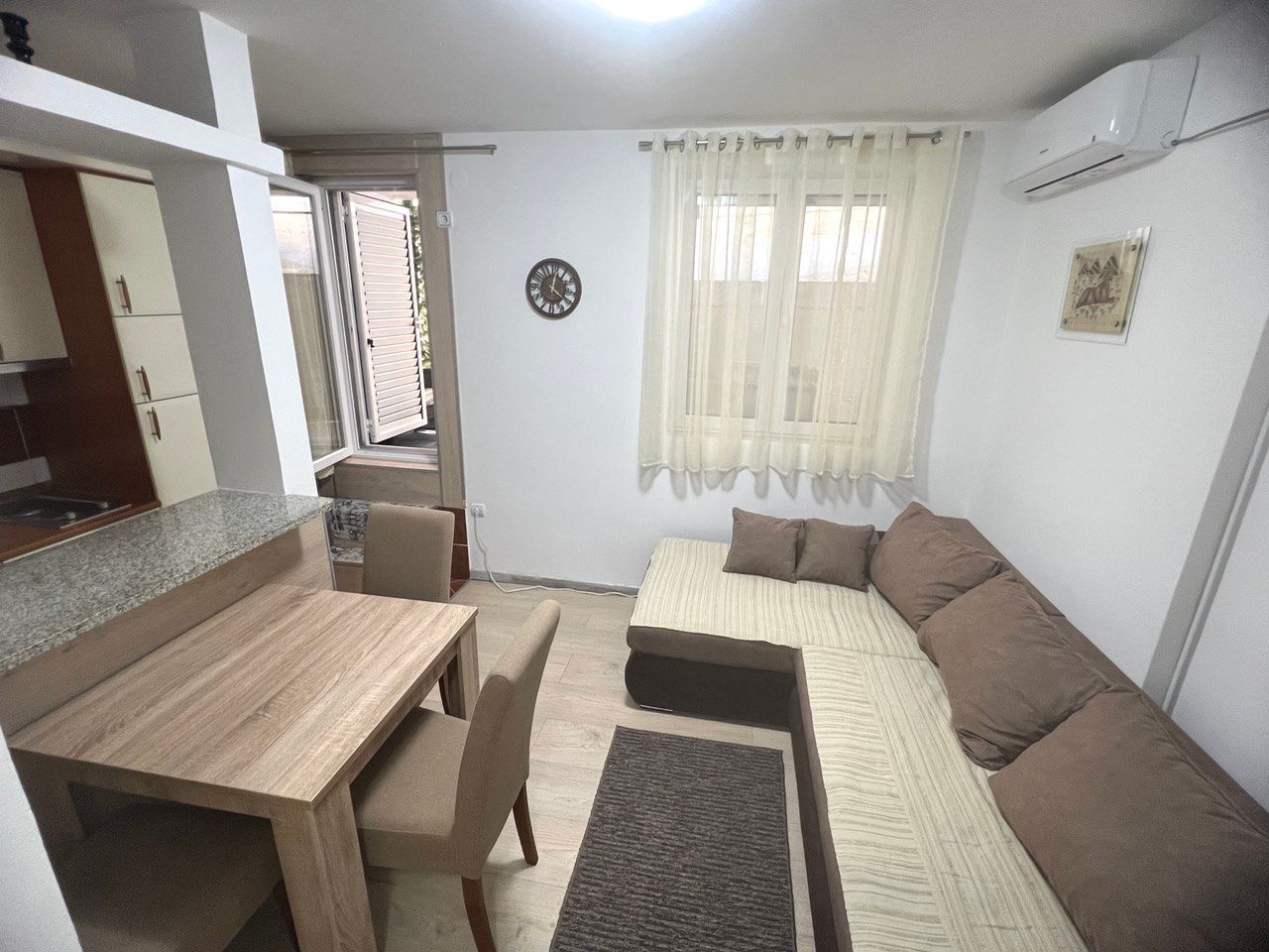 Apartamento en Budva, Montenegro, 32 m² - imagen 1