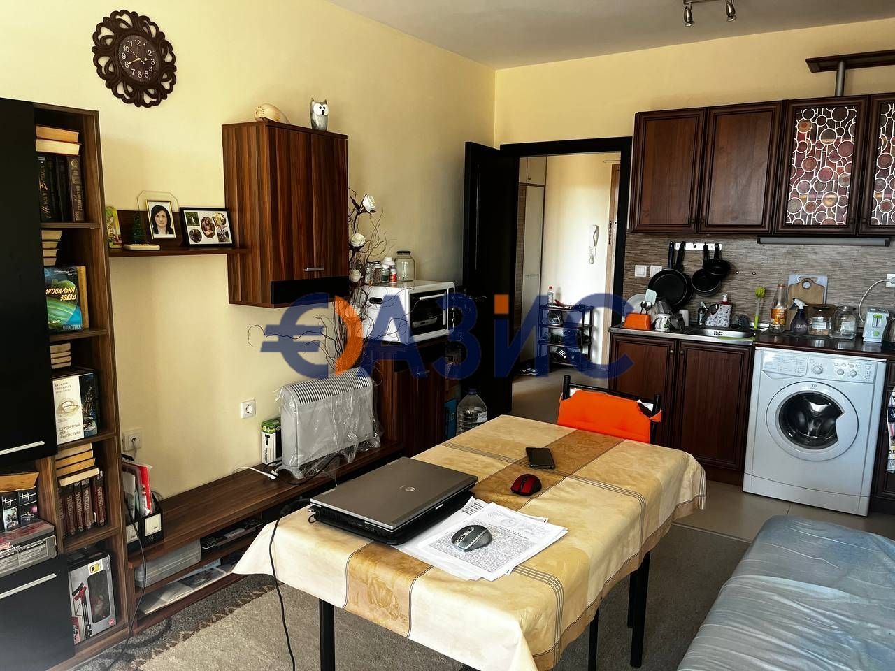 Appartement à Slantchev Briag, Bulgarie, 58.6 m² - image 1