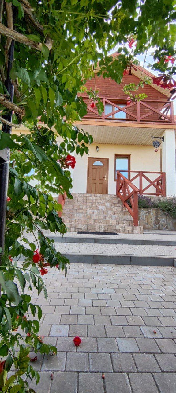 Cottage Grodno, Belarus, 327.9 m² - picture 1