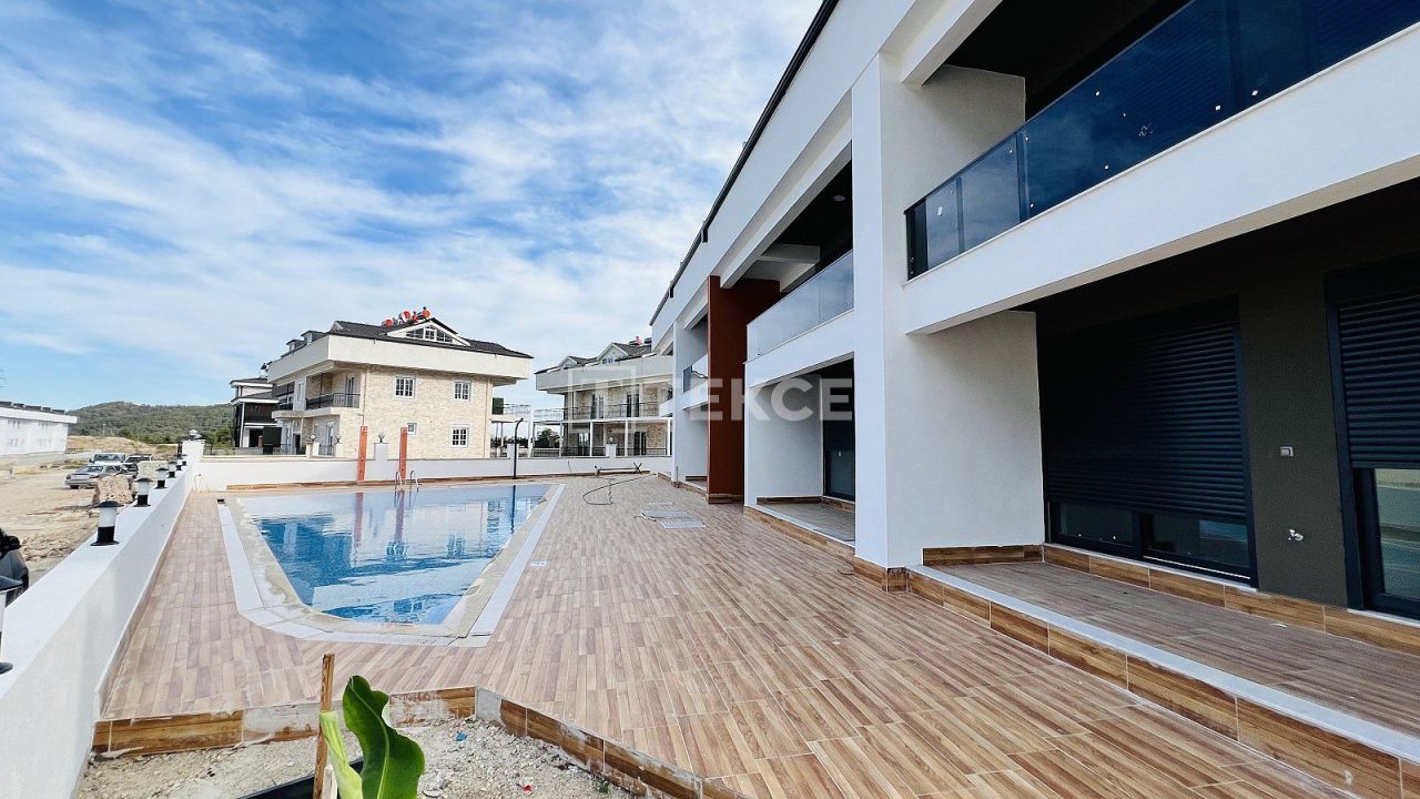 Apartment in Kemer, Turkey, 68 m² - picture 1