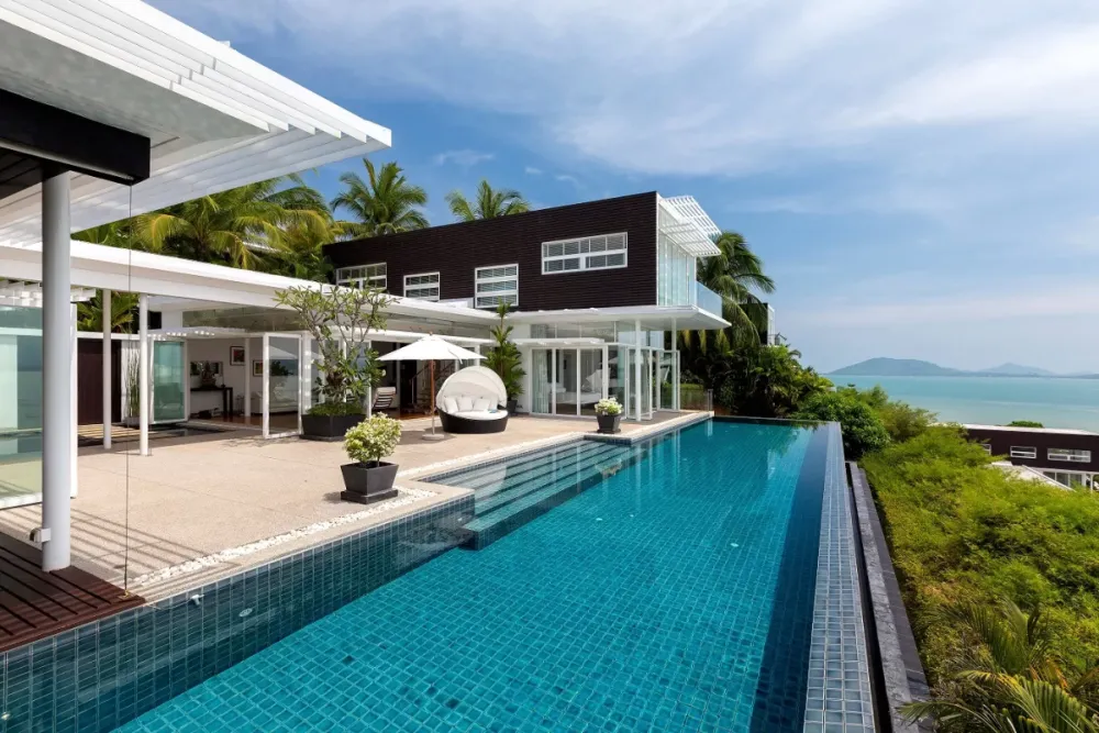 Maison à Phuket, Thaïlande, 1 950 m² - image 1