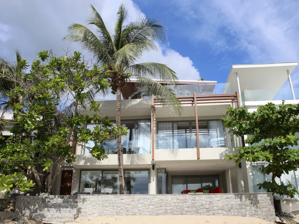 House in Phuket, Thailand, 350 m² - picture 1