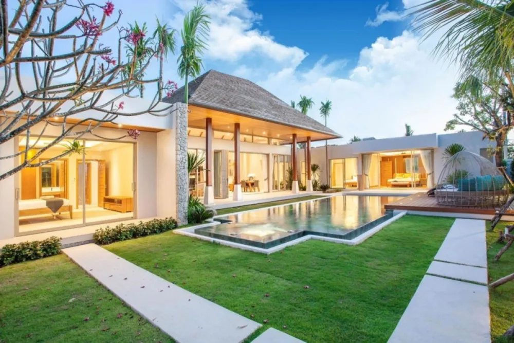 House in Phuket, Thailand, 530 m² - picture 1