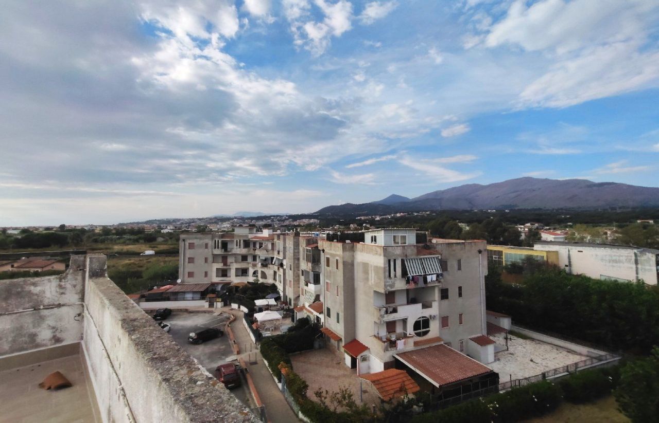 Flat in Scalea, Italy, 80 m² - picture 2