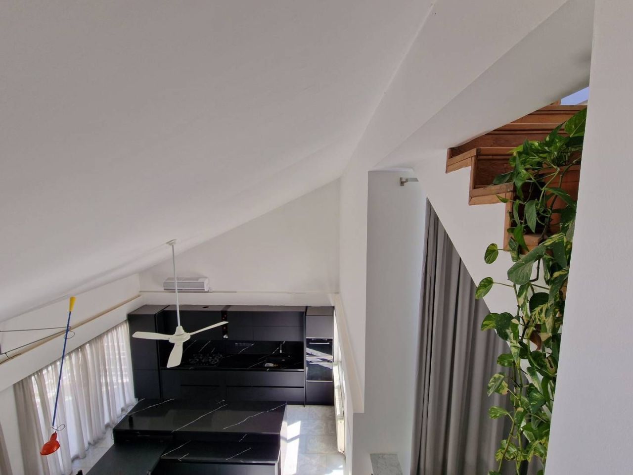 House in Nicosia, Cyprus, 400 m² - picture 9