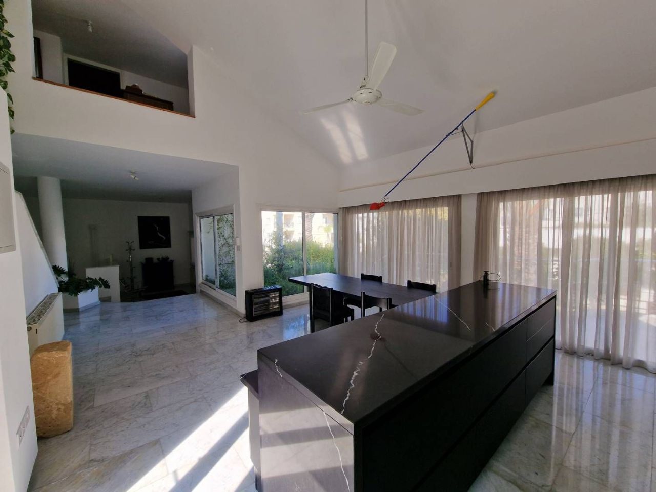 House in Nicosia, Cyprus, 400 m² - picture 13