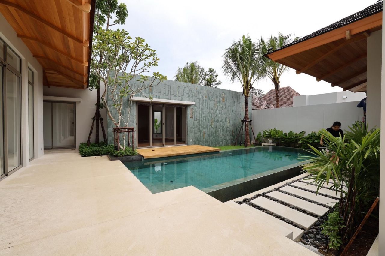 Villa in Insel Phuket, Thailand, 328 m² - Foto 1