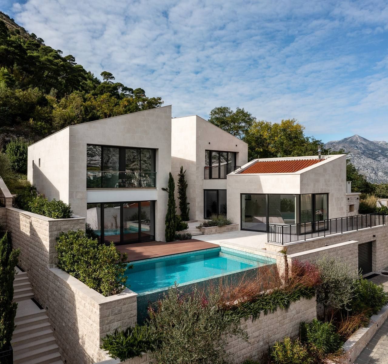 Villa à Kotor, Monténégro, 480 m² - image 1