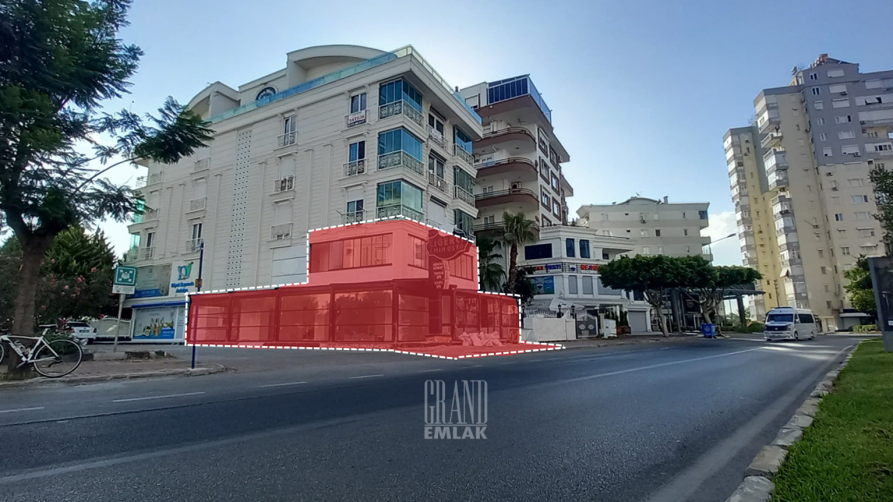 Commercial property in Antalya, Turkey, 450 m² - picture 9