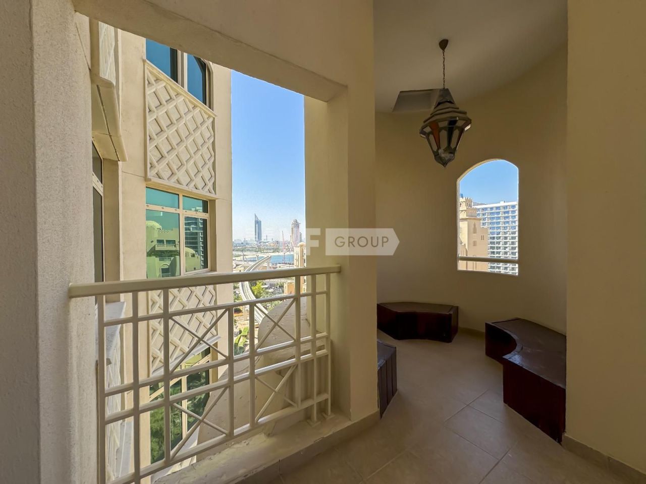 Penthouse in Dubai, UAE, 516.8 m² - picture 1