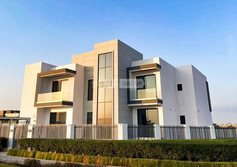 Villa in Dubai, UAE, 854.7 m² - picture 1