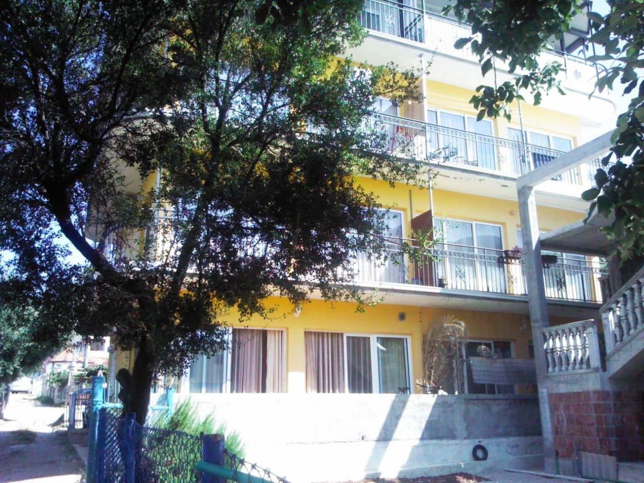 Flat in Dobra Voda, Montenegro, 40 m² - picture 1