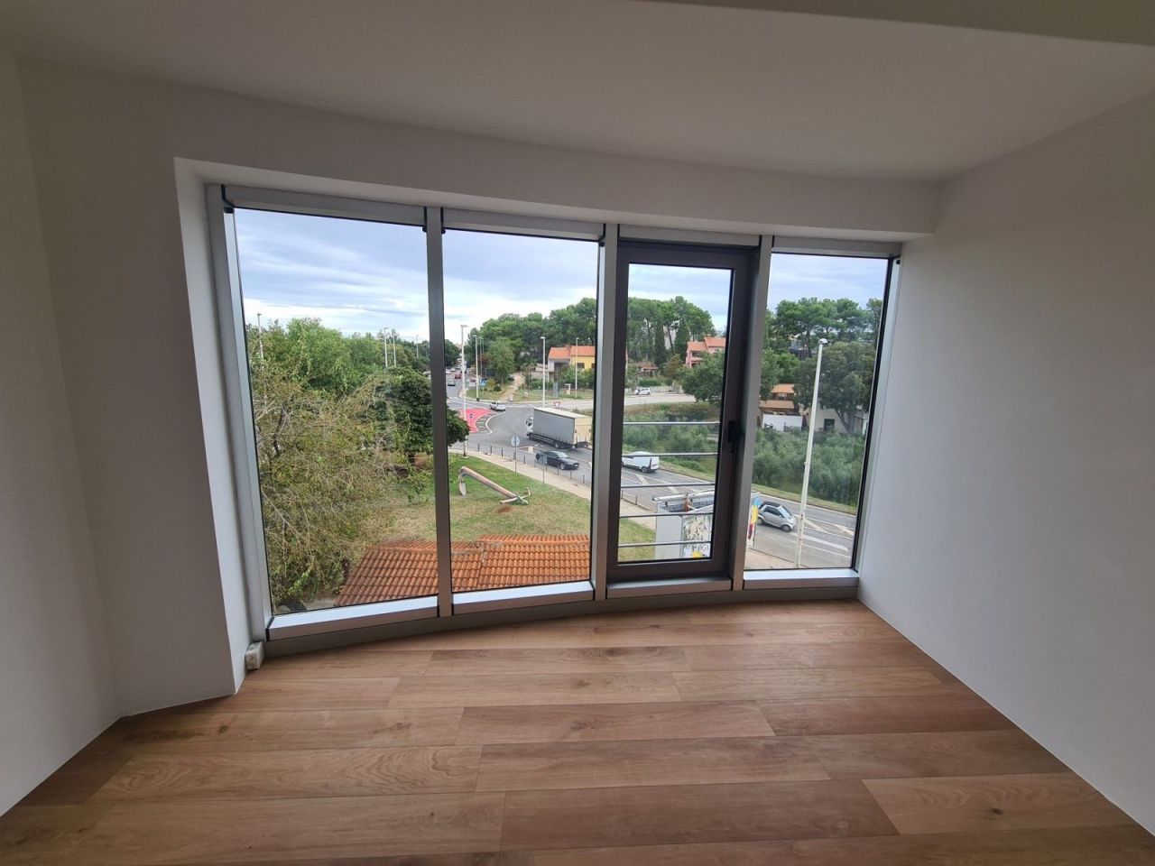 Appartement à Pula, Croatie, 76 m² - image 1