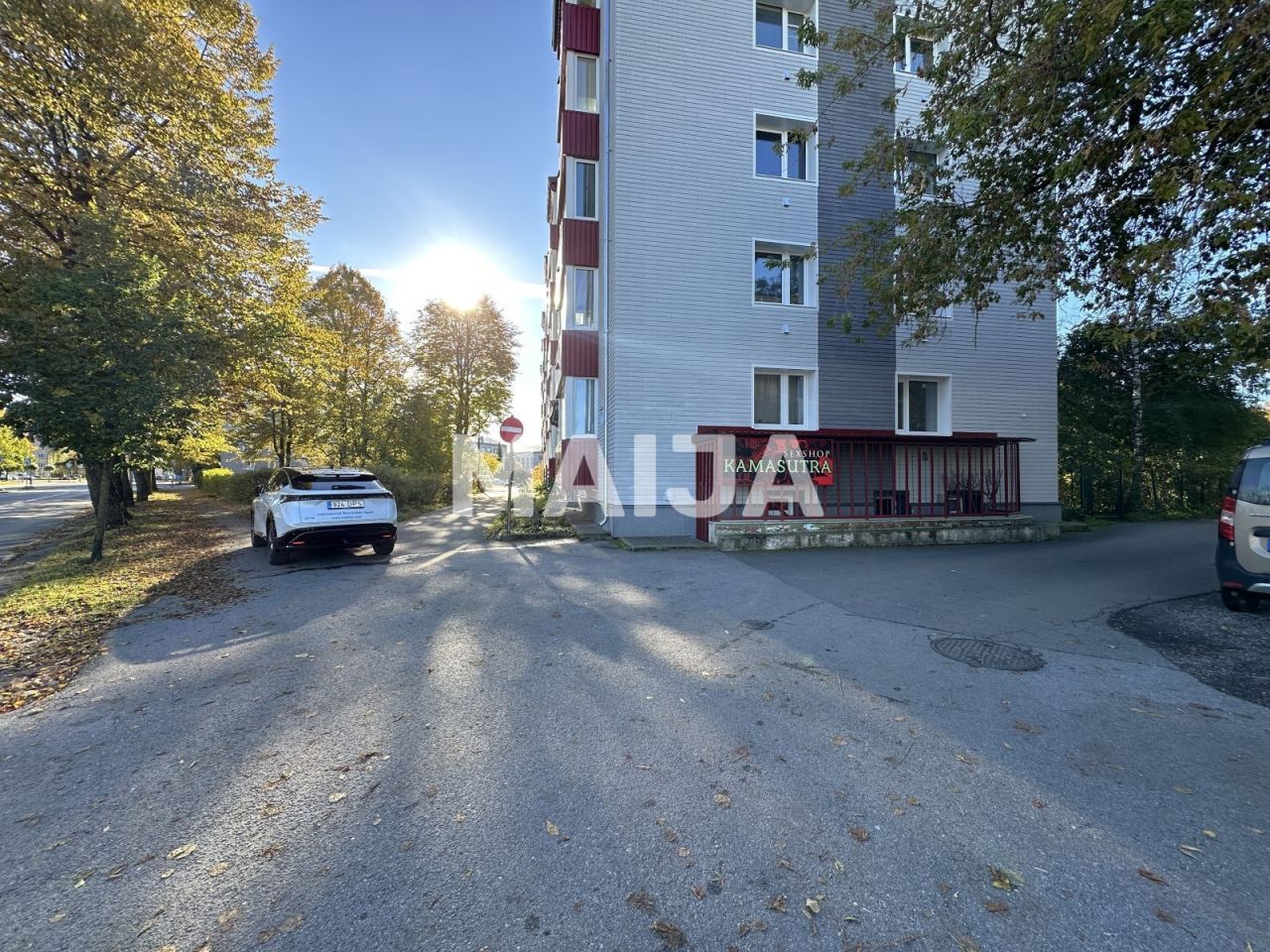 Commercial property in Tallinn, Estonia, 61.8 m² - picture 1