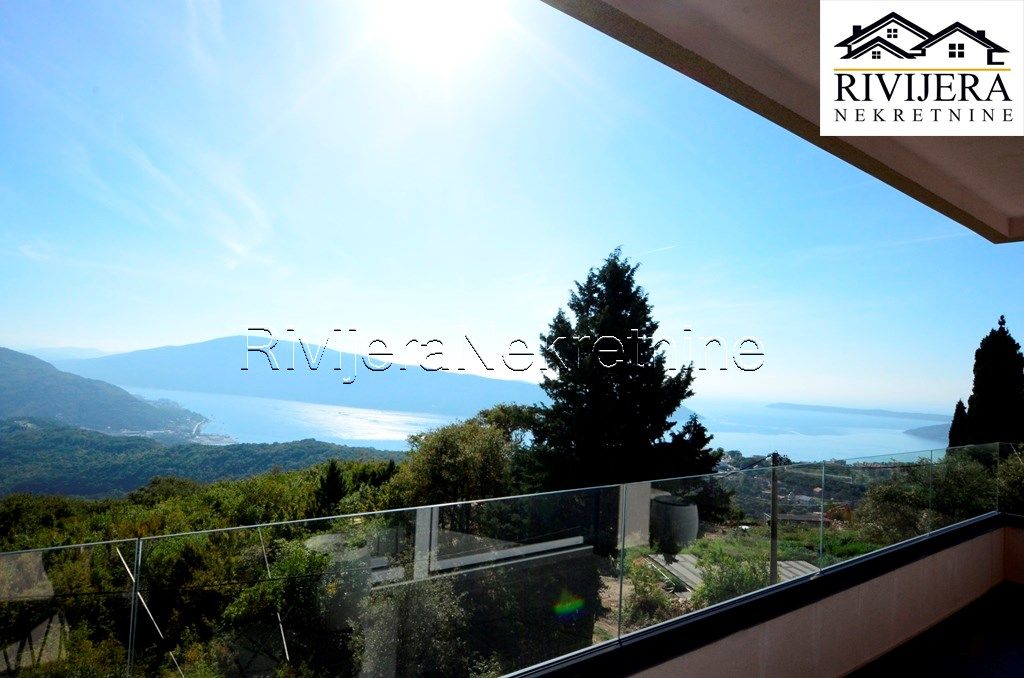 Villa a Herceg-Novi, Montenegro, 200 m² - foto 13