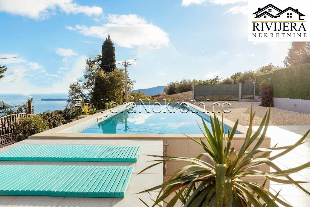 Villa a Herceg-Novi, Montenegro, 200 m² - foto 3