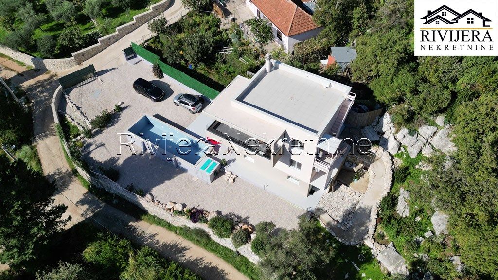 Villa a Herceg-Novi, Montenegro, 200 m² - foto 5