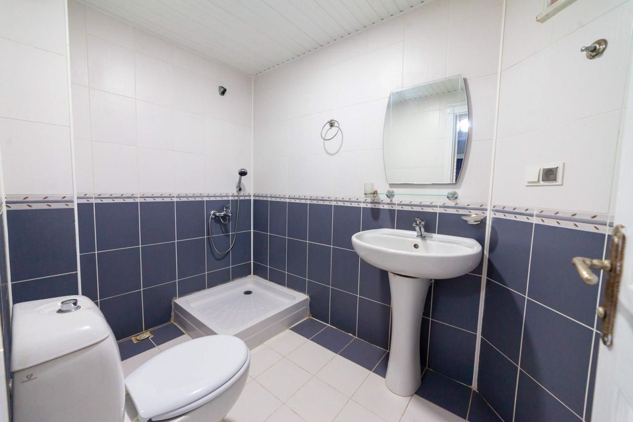 Flat in Alanya, Turkey, 110 m² - picture 2