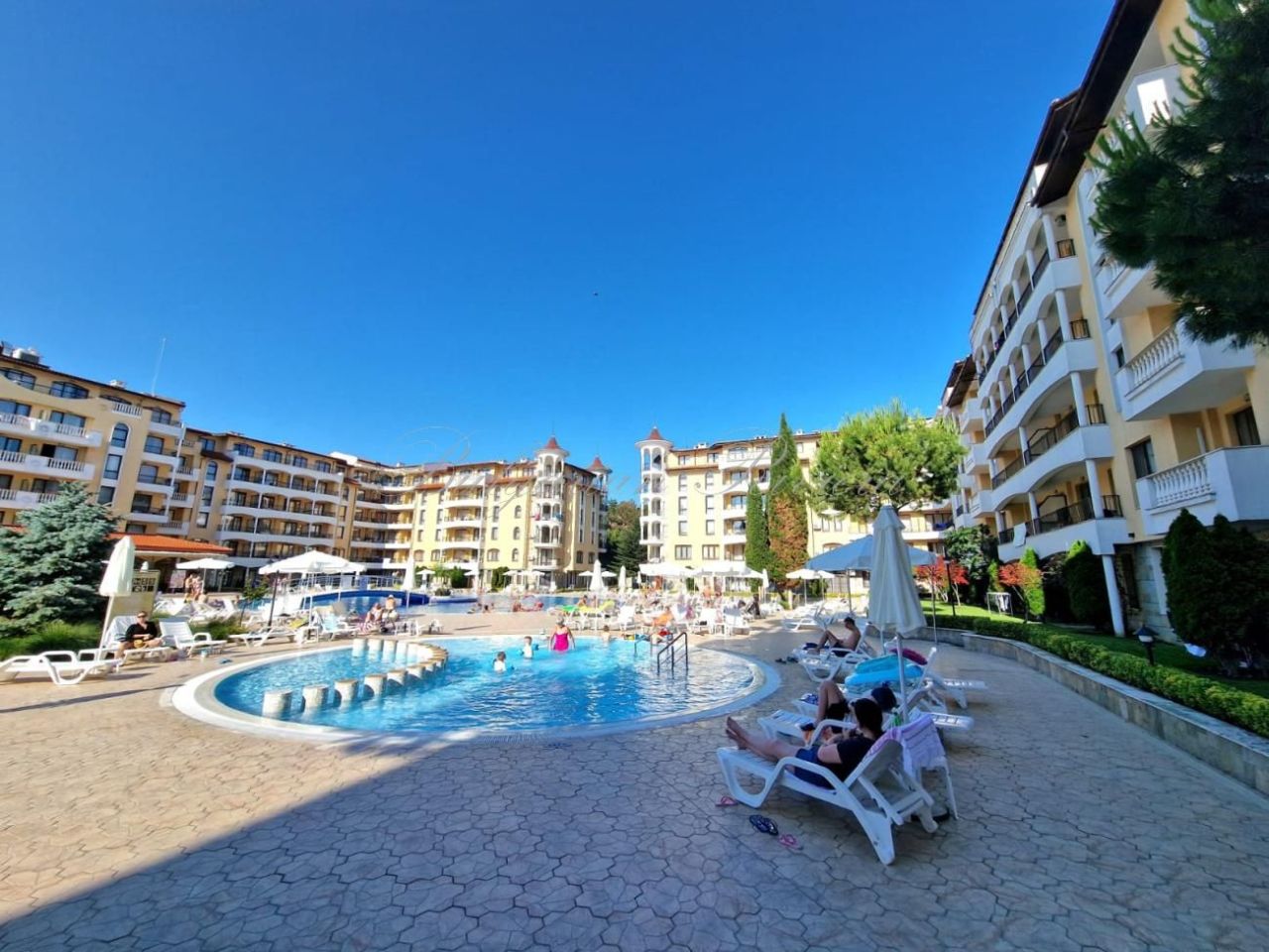 Flat at Sunny Beach, Bulgaria, 55 m² - picture 1