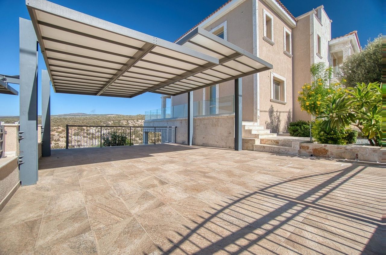 Villa en Pafos, Chipre, 470 m² - imagen 1