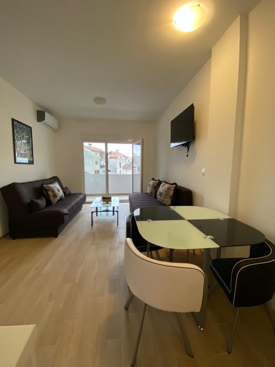 Apartamento en Budva, Montenegro, 34 m² - imagen 1