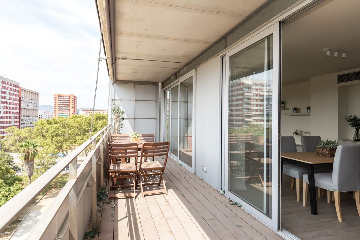 Flat in Barcelona, Spain, 132 m² - picture 1