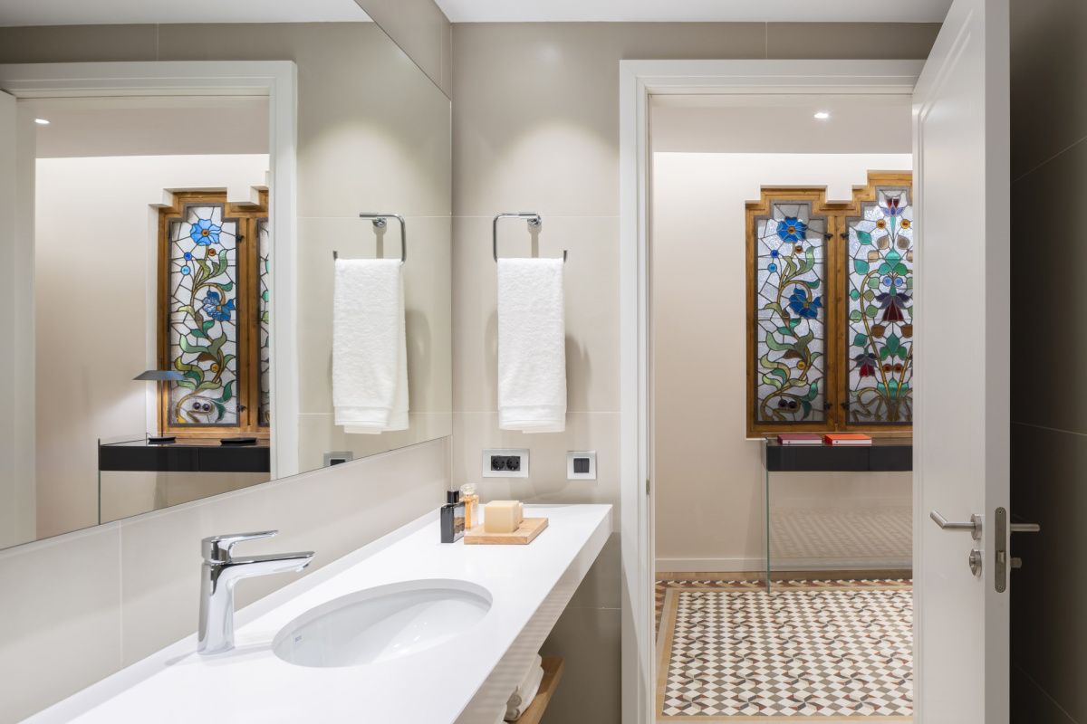 Flat in Barcelona, Spain, 183 m² - picture 10