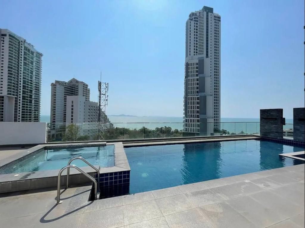 Flat in Pattaya, Thailand, 42 m² - picture 1