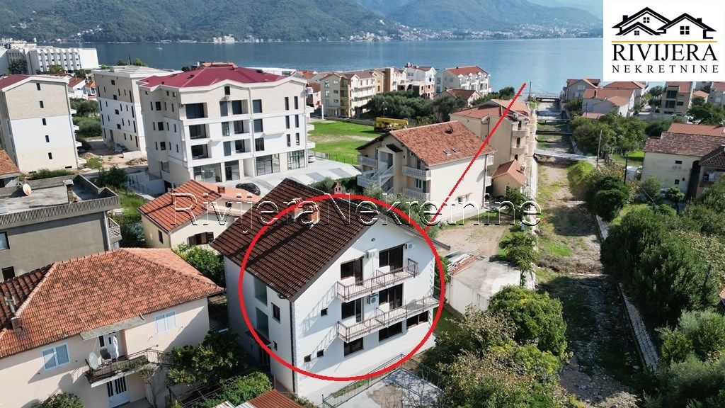 House in Herceg-Novi, Montenegro, 344 m² - picture 1