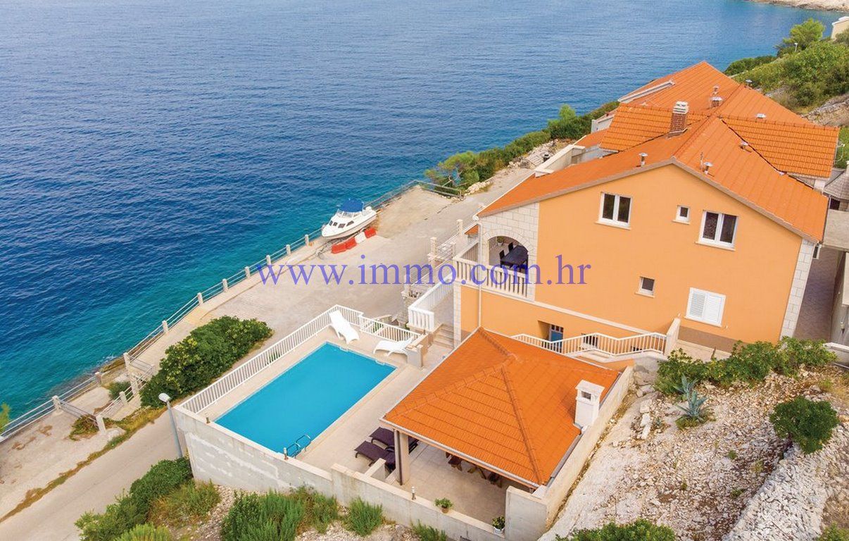 Maison sur l'île de Korcula, Croatie, 400 m² - image 1