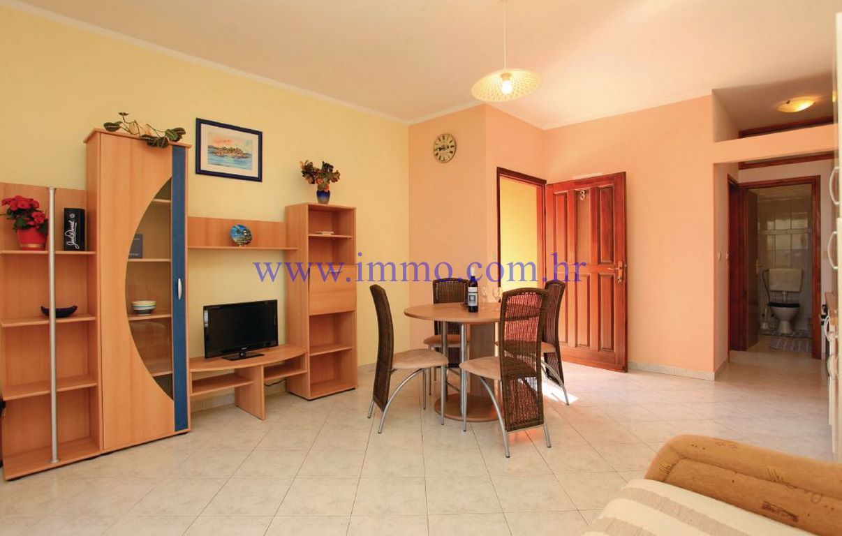 House on Korcula island, Croatia, 400 m² - picture 10