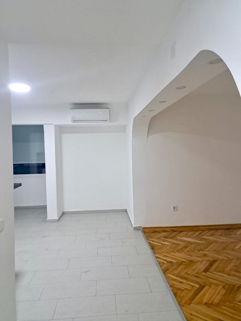 Wohnung in Bar, Montenegro, 65 m² - Foto 1