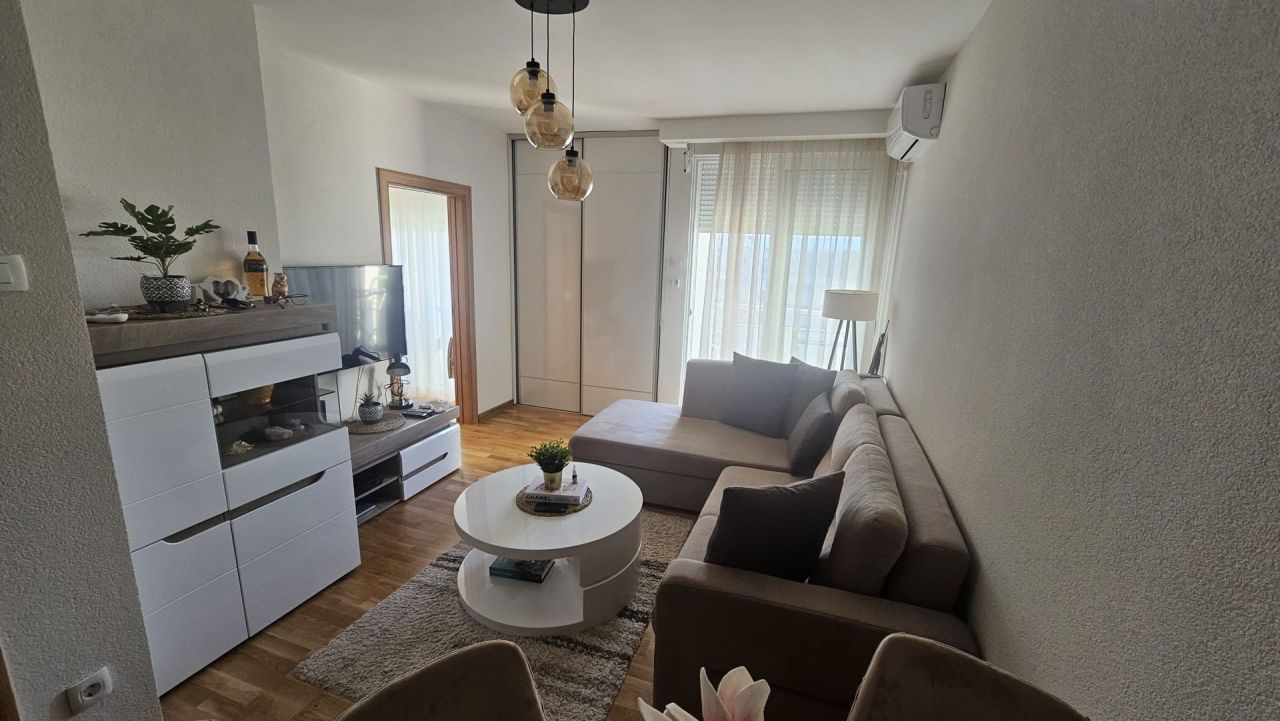 Apartment in Bar, Montenegro, 42 m² - Foto 1