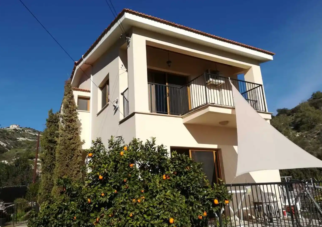 House in Limassol, Cyprus - picture 1