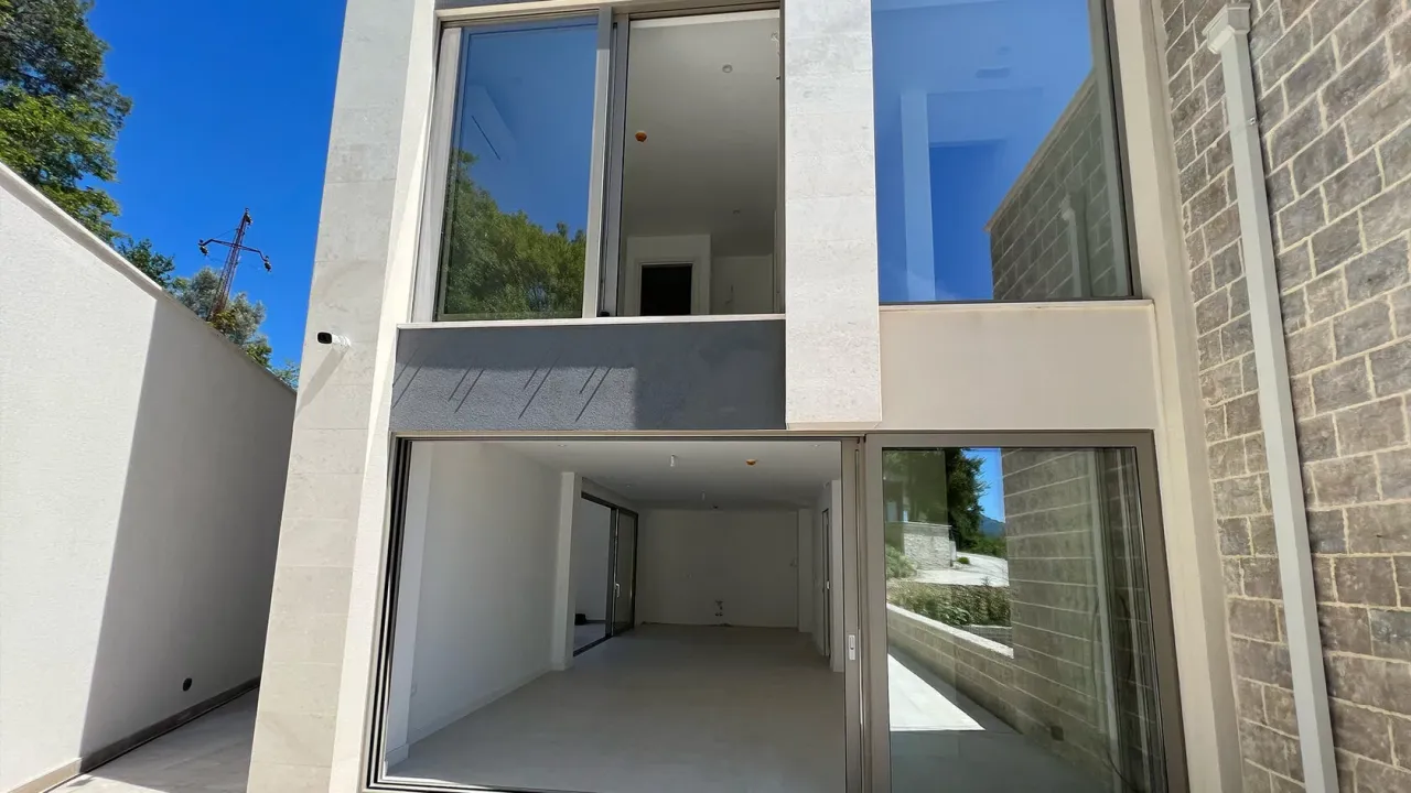 Casa a Tivat, Montenegro, 286 m² - foto 16