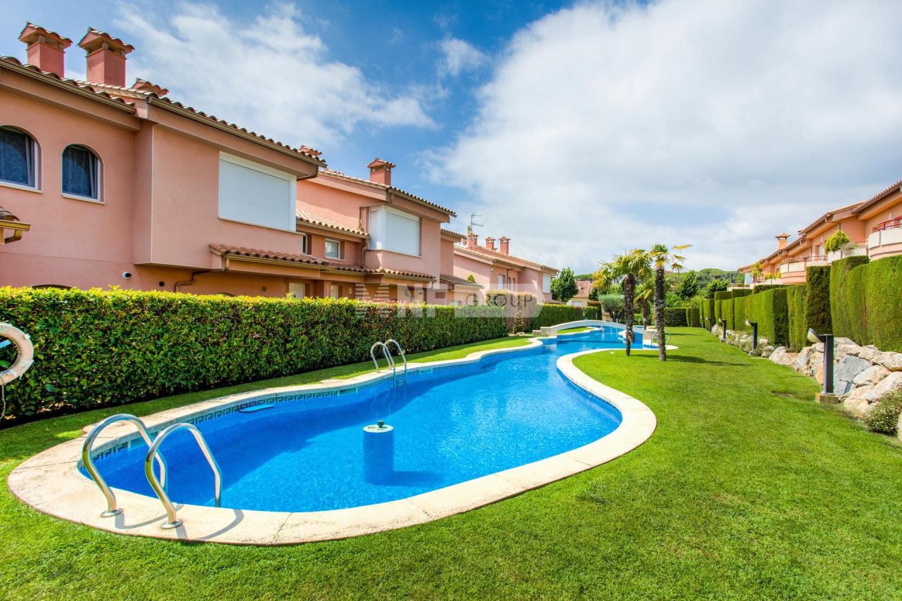 Maison urbaine à Platja D'Aro, Espagne, 209 m² - image 2