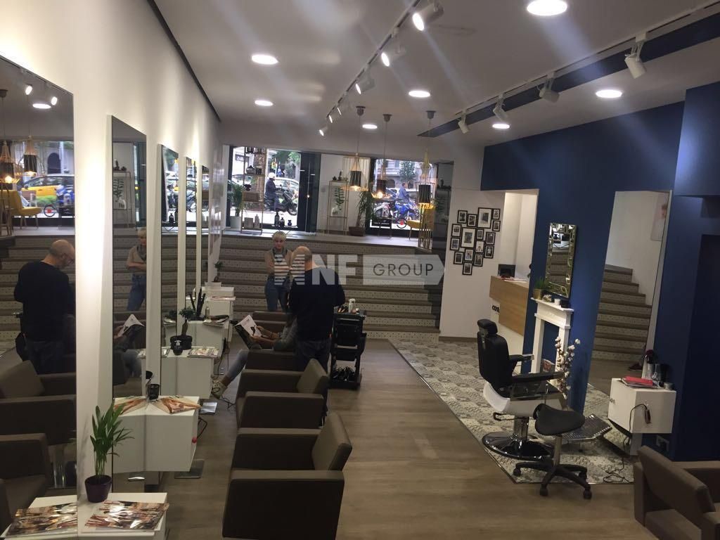 Tienda en Barcelona, España, 194 m² - imagen 4