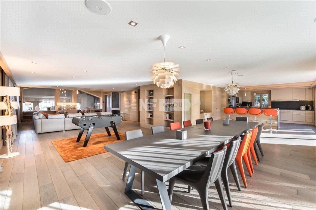 Chalet à Courchevel, France, 675 m² - image 6